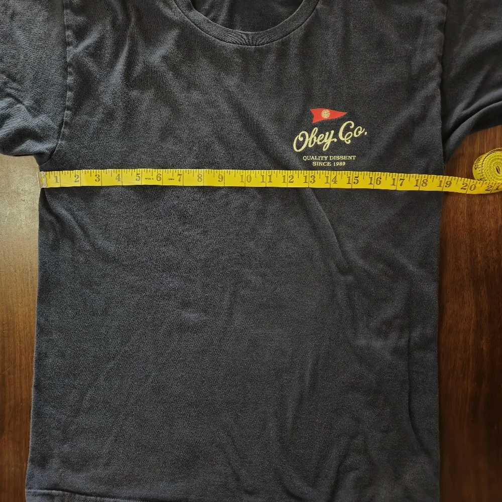 Obey this shirt